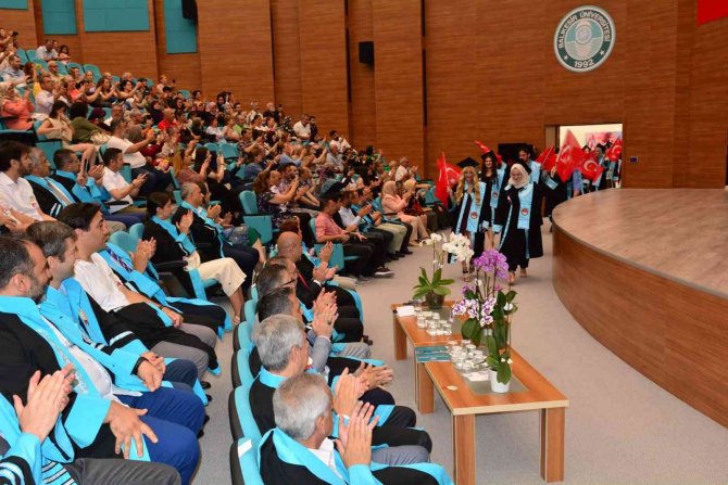 Baün’de Mezuniyet Coşkusu