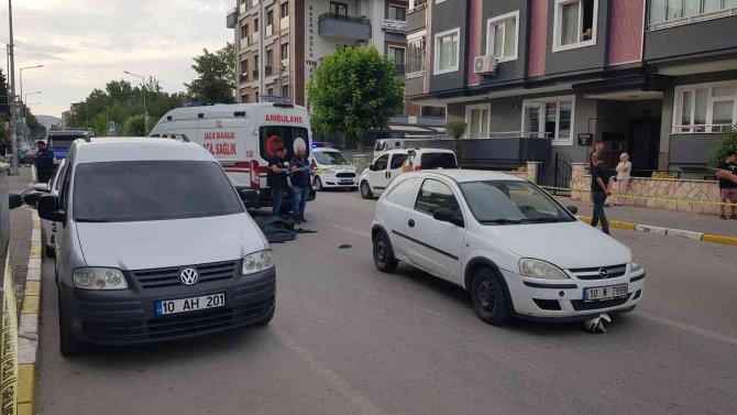 Otomobil İle Çarpışan Motosikletli Hayatını Kaybetti