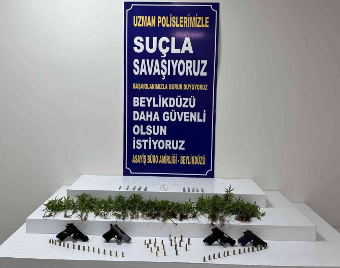 Beylikdüzü’nde Uyuşturucu Yetiştirilen Eve Operasyon