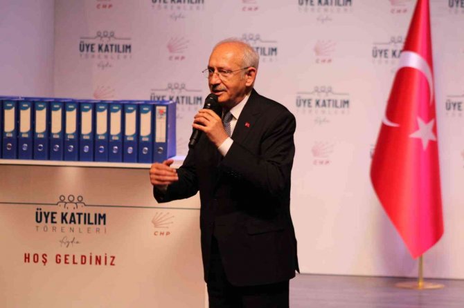 Kılıçdaroğlu: "Önümüzdeki Seçimin Kaderini İlk Kez Oy Kullanacak 7 Buçuk Milyon Genç Belirleyecek"