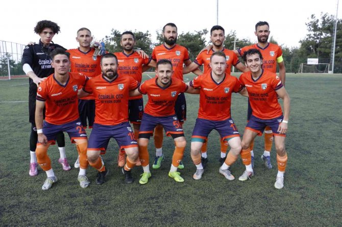 18 Maçtır Yenilmeyen Yeşilçınar Şampiyon Oldu