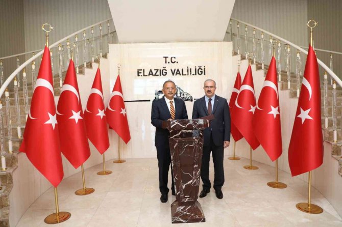 Ak Parti Genel Başkan Yardımcısı Özhaseki Elazığ’da Temaslarda Bulundu