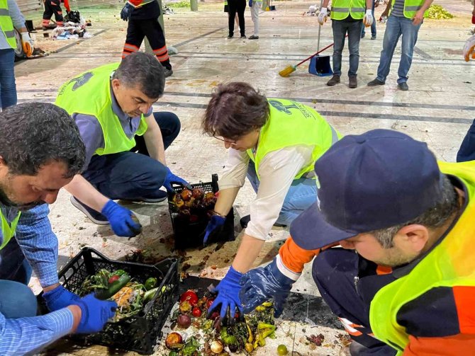 Başkan Fadıloğlu, Sebze Ve Meyve Atıklarını Ayrıştırdı