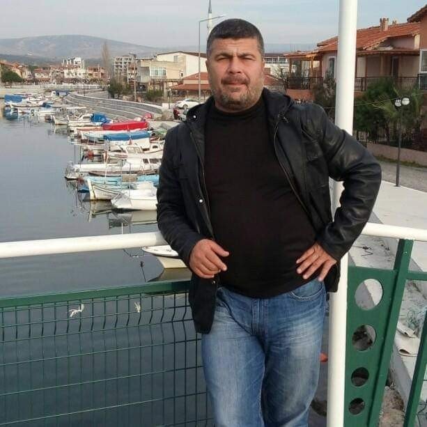 İ̇zmir’de Taklalar Atarak Metrelerce Sürüklenen Motosikletin Sürücüsü Öldü