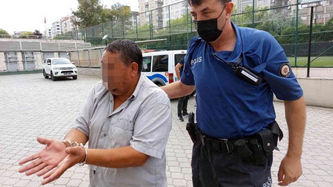 Buldukları Varilleri Dereye Döktüler: 4’ü Polis 8 Kişi Hastanelik Oldu