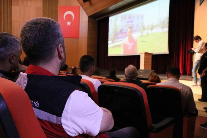 Jandarmadan, “Su Hayattır Can Almasın” Semineri