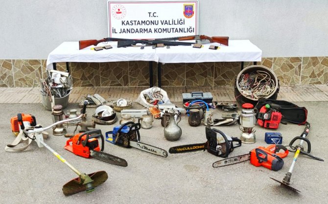 Köylere Dadanan Hırsızlar Jasat’tan Kaçamadı