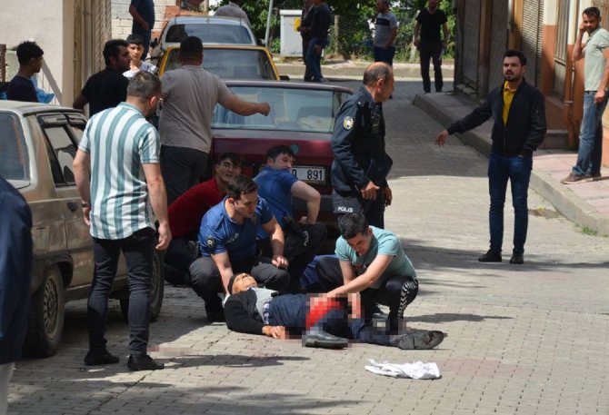 Almak İstediği Tarlayı Başkasına Satan Kayınpederi Ve Kayınbiraderini Vurdu