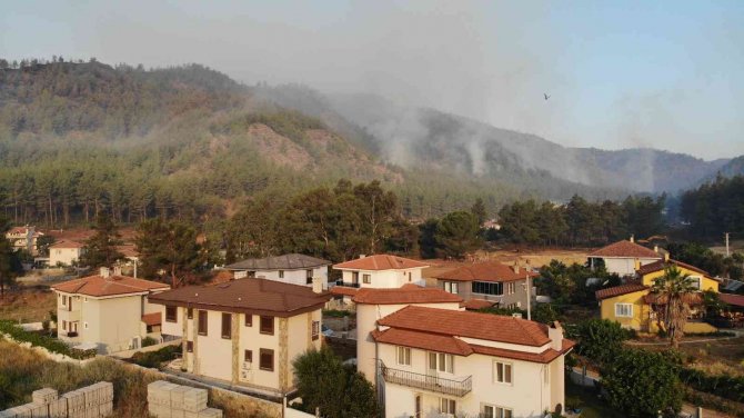 Marmaris’te Baş Döndüren Hava Trafiği