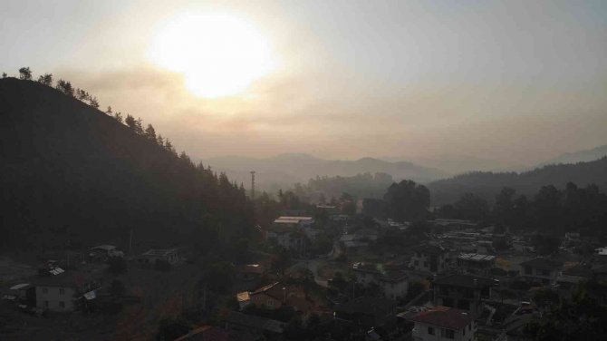 Marmaris’te Baş Döndüren Hava Trafiği