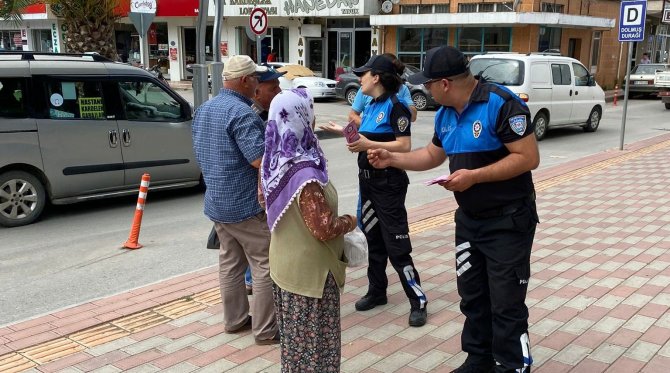 Vatandaşlar İnternet Ve Telefon Dolandırıcılığına Karşı Uyarıldı