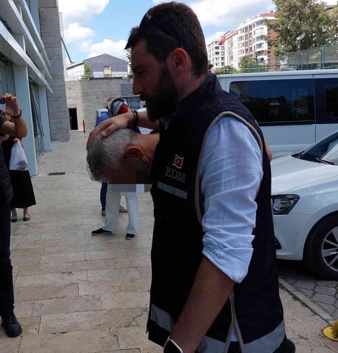 Samsun’da Ele Geçen 19 Tabancayla İlgili 2 Kişi Adliyeye Sevk Edildi