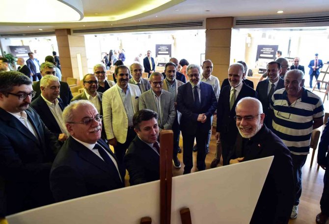 Türkiye Ticaretinin 137 Yıllık Tarihi Dijital Arşive Aktarıldı