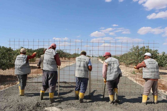 Birecik’te Çelik Hasırlı Beton Yol Uygulaması
