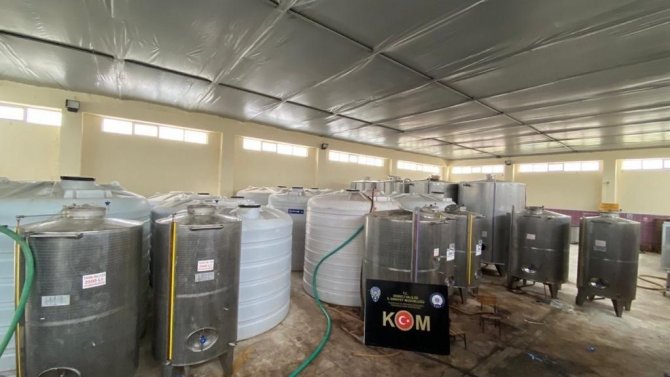 Kapatılan Şarap Fabrikasından Gizli Satış