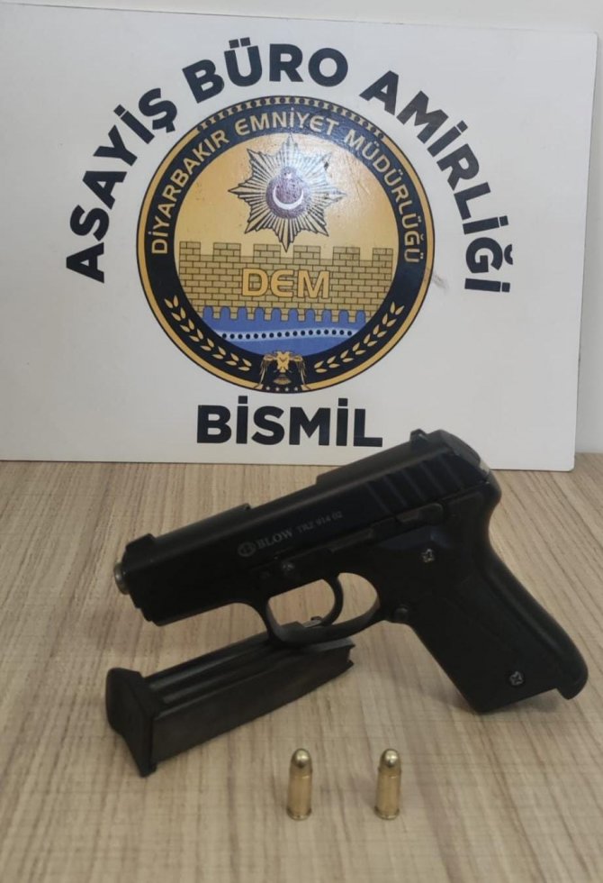 Diyarbakır’da Aralarında Yakalama Kararı Bulunan 12 Şüpheli Gözaltına Alındı