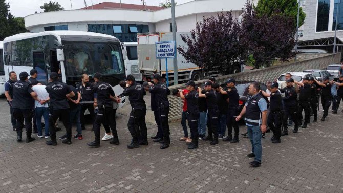 Sgk’yı 23,9 Milyon Tl Zarara Uğratan 49 Kişi Adliyeye Sevk Edildi