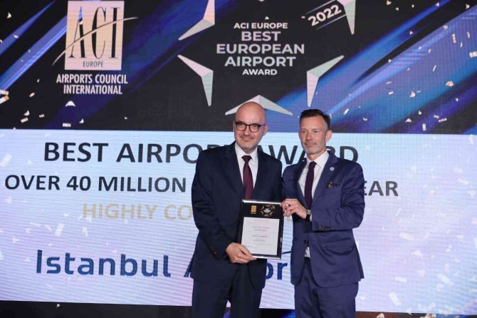 İ̇ga Ceo’su Kadri Samsunlu’ya Uluslararası Havalimanları Konseyi’nde Önemli Görev