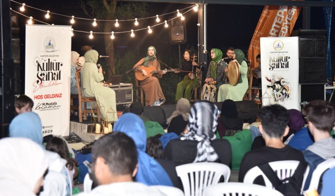 Kartepe’de Masal Gecesi Büyük İlgi Gördü