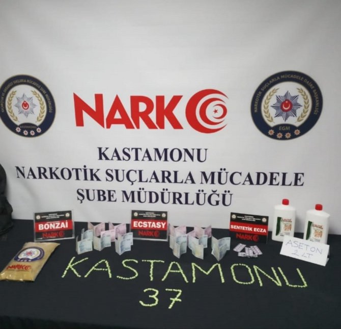 Kastamonu’da Uyuşturucuya Geçit Verilmedi : 2 Tutuklama