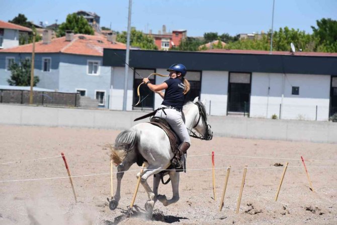 Büyükşehir’in Ev Sahipliğinde Uluslararası Turnuva