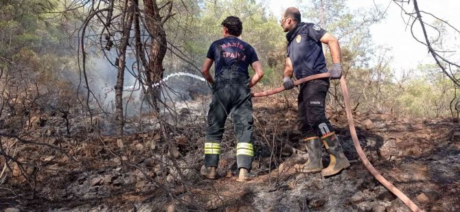 Manisa Büyükşehir İ̇tfaiyesi Marmaris’te Görev Başında
