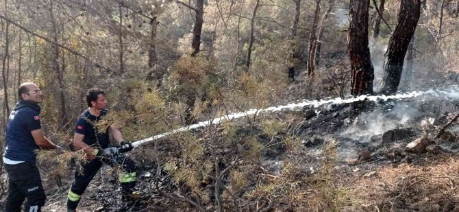 Manisa Büyükşehir İ̇tfaiyesi Marmaris’te Görev Başında