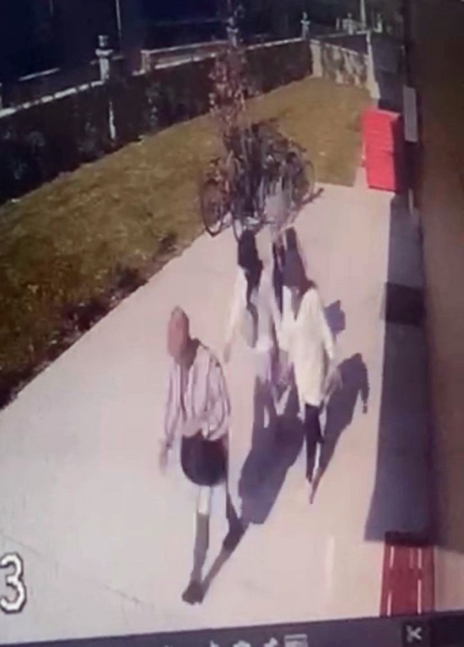 Girdikleri Evden 100 Bin Liralık Ziynet Eşyası Çaldılar