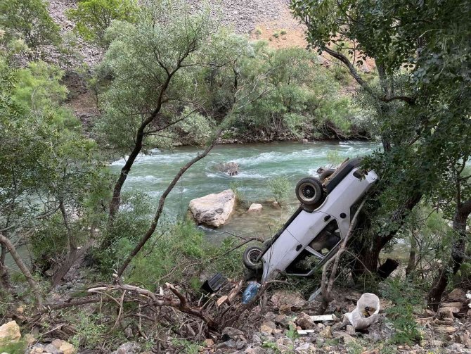 Tunceli’de Trafik Kazası: 2 Yaralı