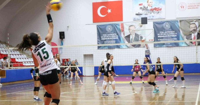 Voleybol Bölgesel Lig Finalleri, Aydın’ın Ev Sahipliğinde Tamamlandı