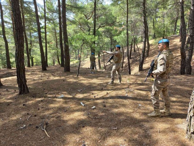 Balıkesir’de Ormanları Komandolar Koruyor