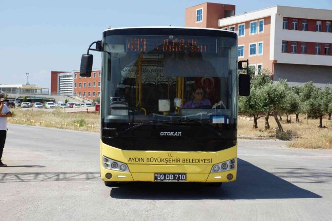 Aydın Büyükşehir’in Kadın Şoförleri Takdir Topluyor
