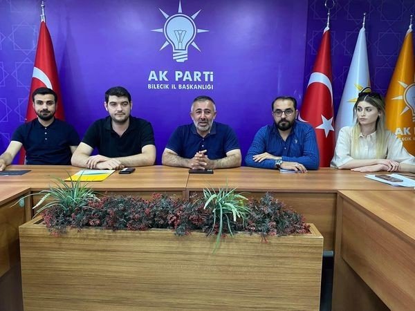 Başkan Yıldırım Genç Dava Arkadaşları İle Bir Araya Geldi