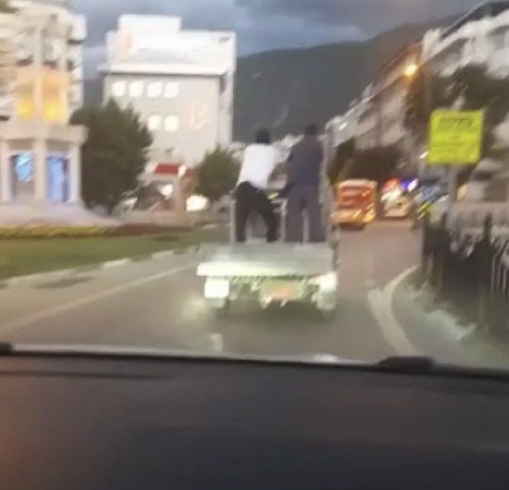 Bursa’da Tehlikeli Yolculuk Kameralarda