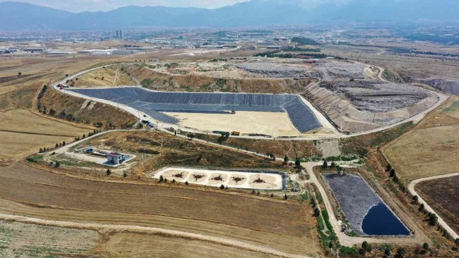 Yılda 300 Milyon Kilogram Evsel Atık Zararsız Hale Getiriliyor