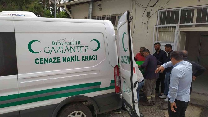 İ̇ş Kazasında Ağır Yaralandı, Doğum Gününde Öldü