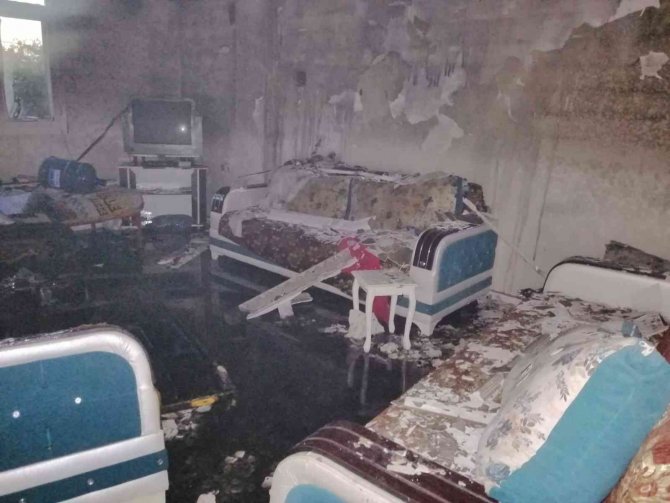 Hatay’da Yangın: Ev Kullanılamaz Hale Geldi