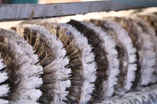 Halılar Mikrop Yuvası Olmaması İçin 3 Ayda Bir Temizlenmeli