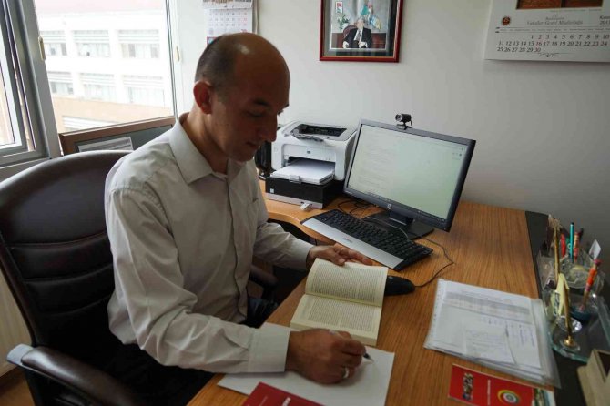 Candaroğulları Beylerinin 600 Yıllık Mektupları Kitap Olarak Yayımlandı