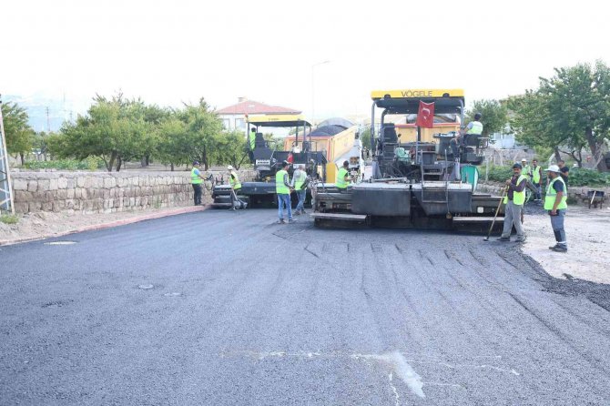 Başkan Büyükkılıç, Hacılar - İ̇ncesu Bağlantı Yolunda İncelemelerde Bulundu