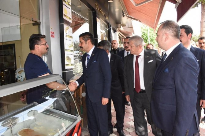 Mhp’den Amasya’nın İlçelerinde "Adım Adım 2023 İ̇lçe İ̇lçe Anlatma Ve Aydınlatma”