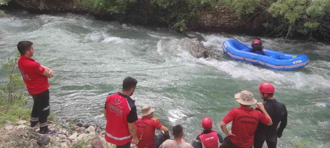 Akıntıya Kapılan Sağlıkçıyı Arama Çalışmaları 15’inci Gününde Sürüyor