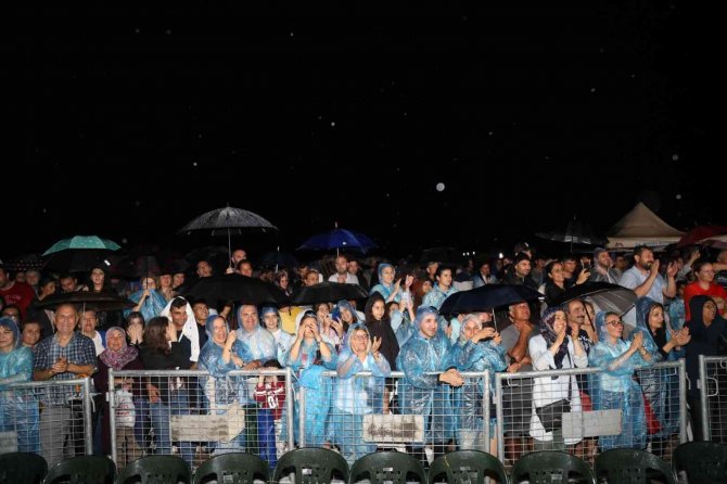 Soli Güneş Festivali Funda Arar Konseri İle Başladı