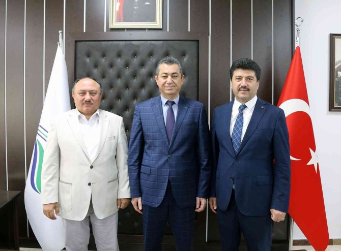 Subü Teknoloji Fakültesi’nde Bayrak Değişimi