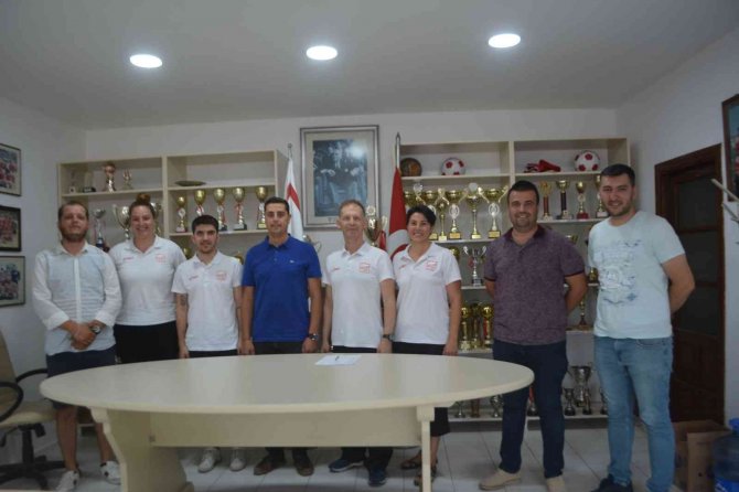 Ayvalıkgücü Voleybolda Gökhan Edman İle Yola Devam Edecek