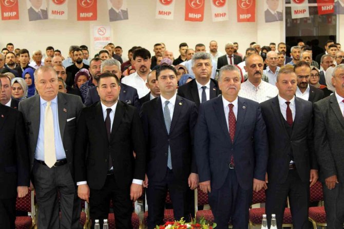 Mhp’li Özdemir: "Selahattin Demirtaş Teröristtir"