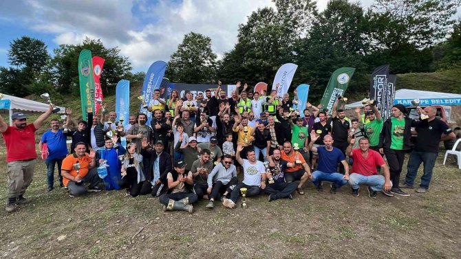 Kocaeli’de Nefes Kesen Off-road Heyecanı