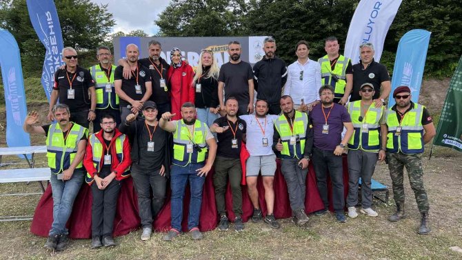 Kocaeli’de Nefes Kesen Off-road Heyecanı