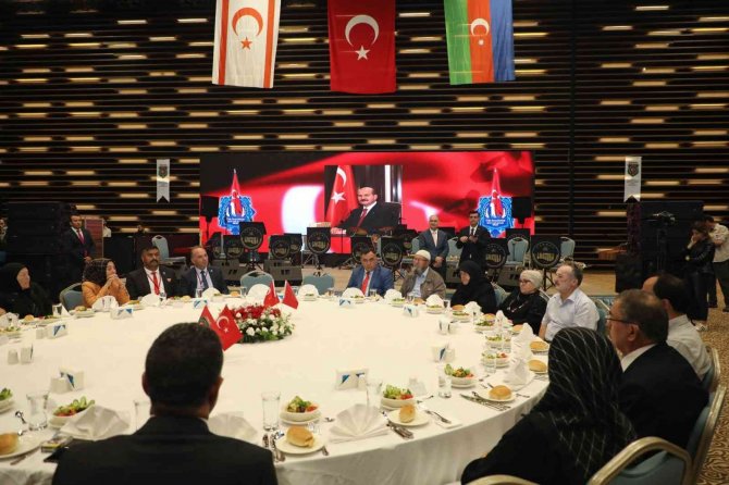 Konya’da Türk İ̇slam Dünyası Şehit Ve Gazi Aileleri Buluşması Gerçekleştirildi