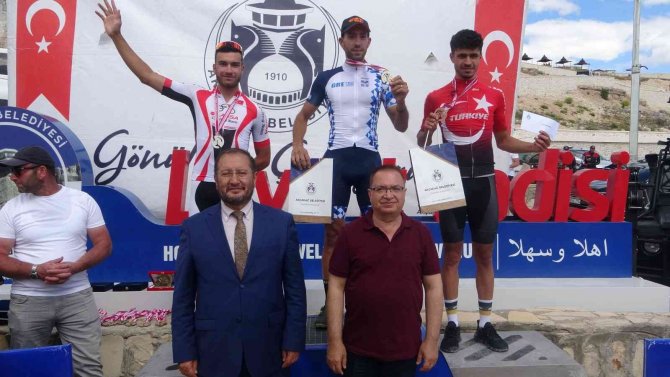 Levent Vadisi’nde Uluslararası Dağ Bisikleti Heyecanı